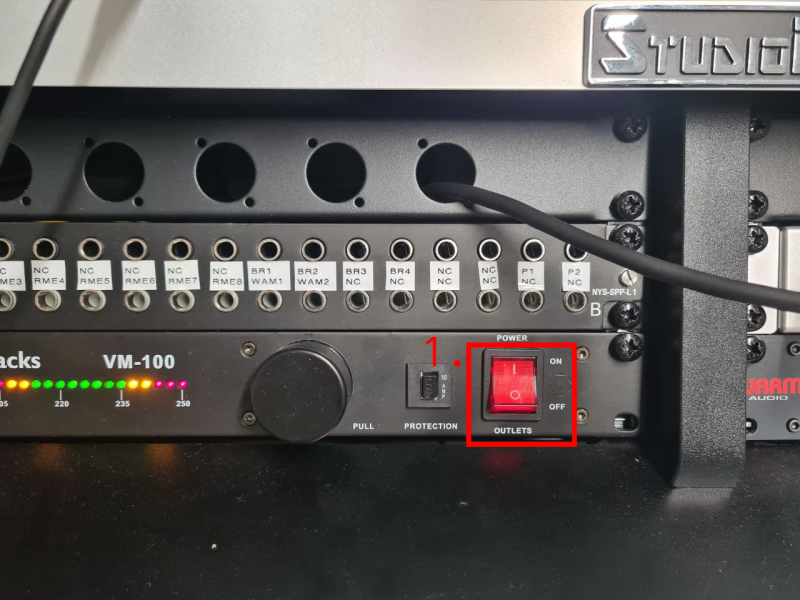 File:Power-switch.png